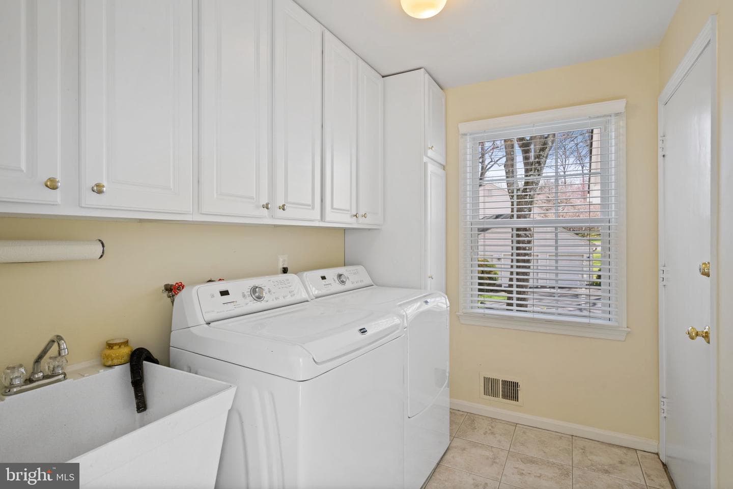 7740 Bridle Path Lane photo 51