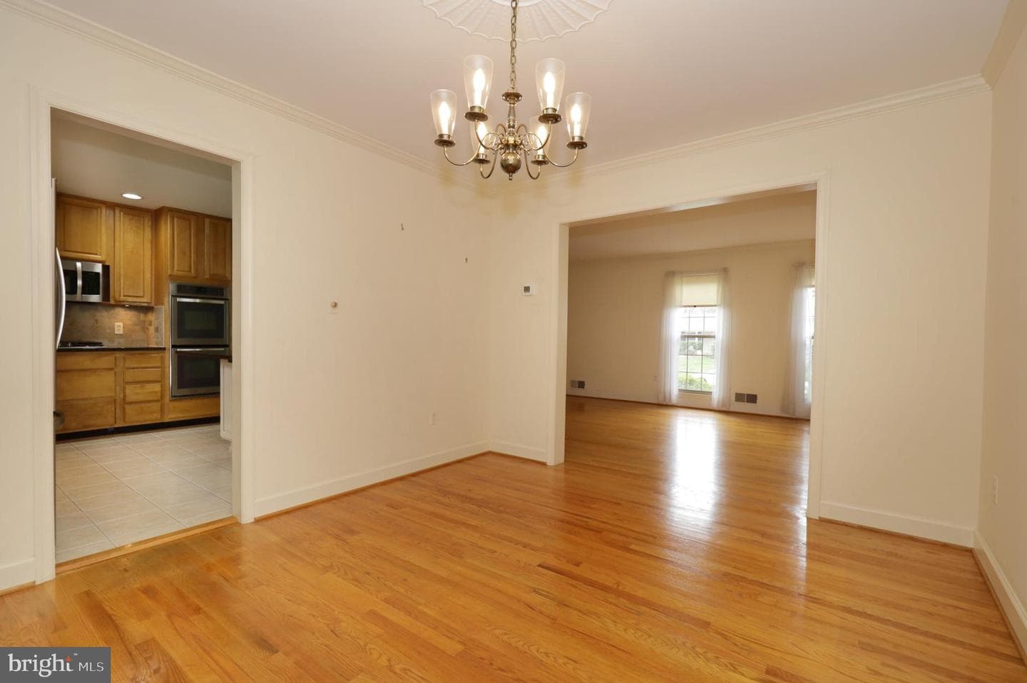 5040 Portsmouth Road photo 23