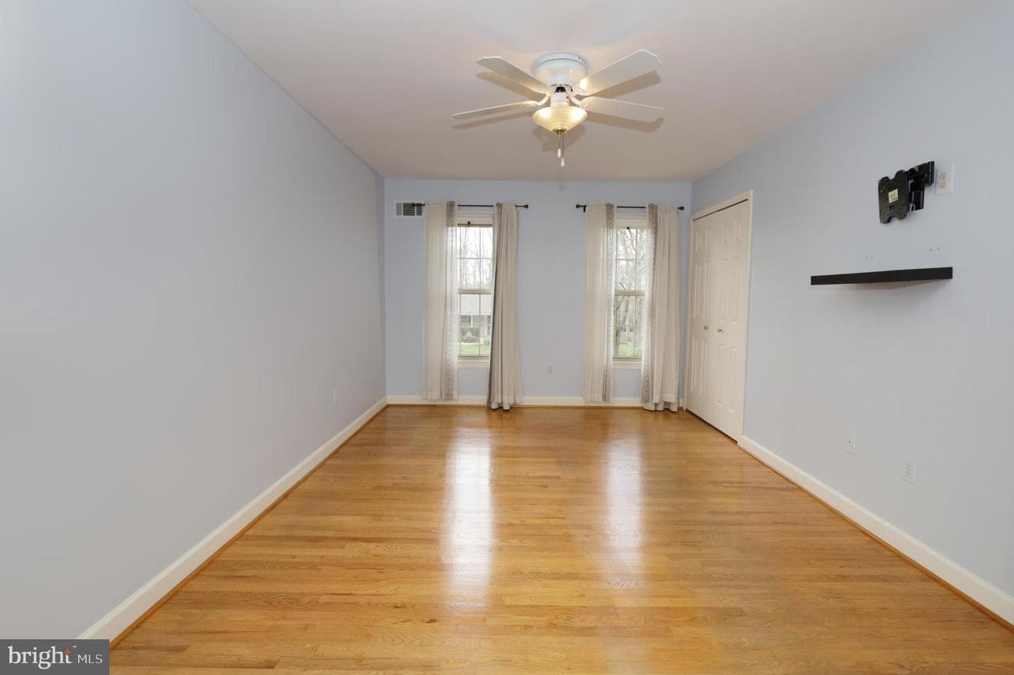 5040 Portsmouth Road photo 6