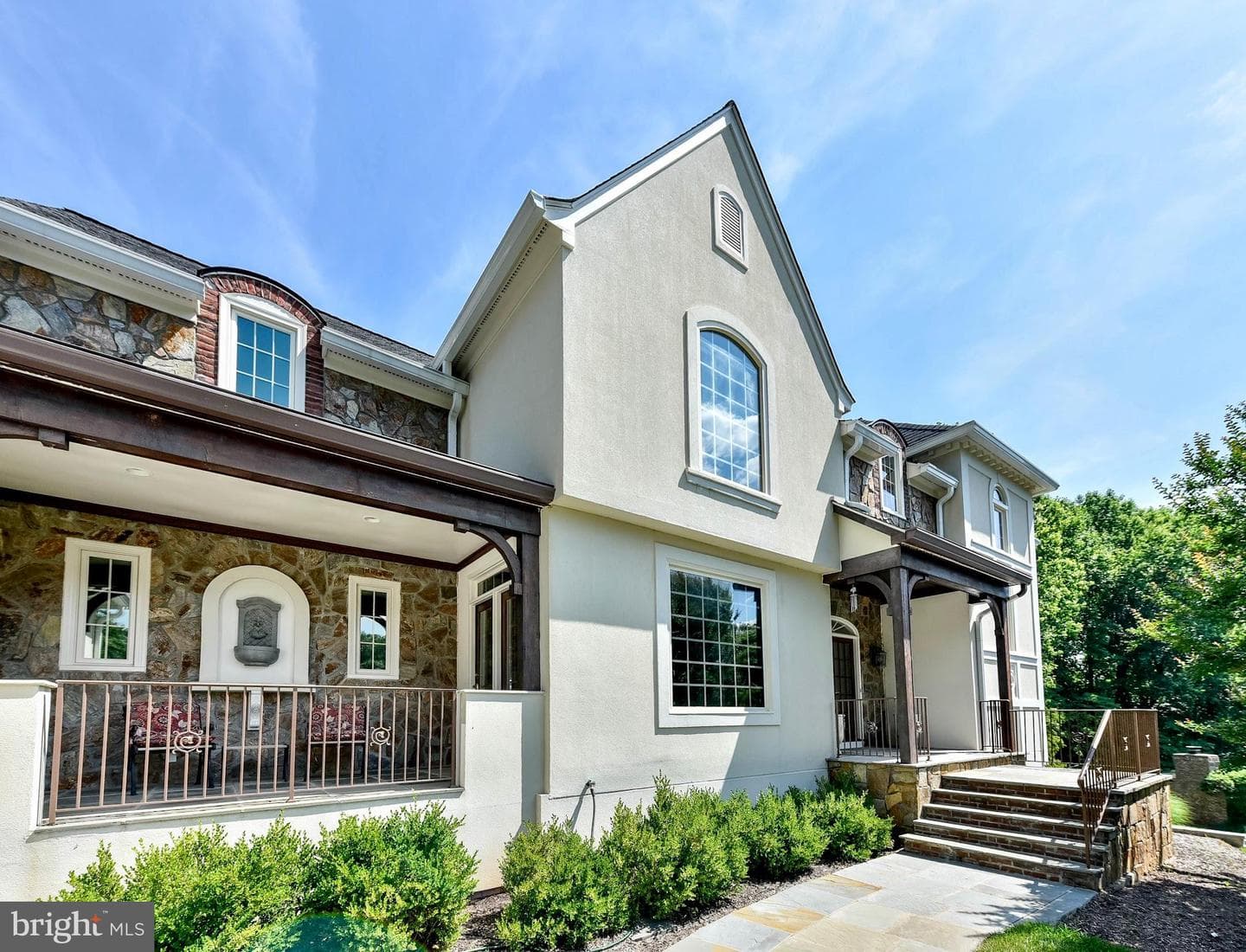 1404 Wynhurst Lane photo 13