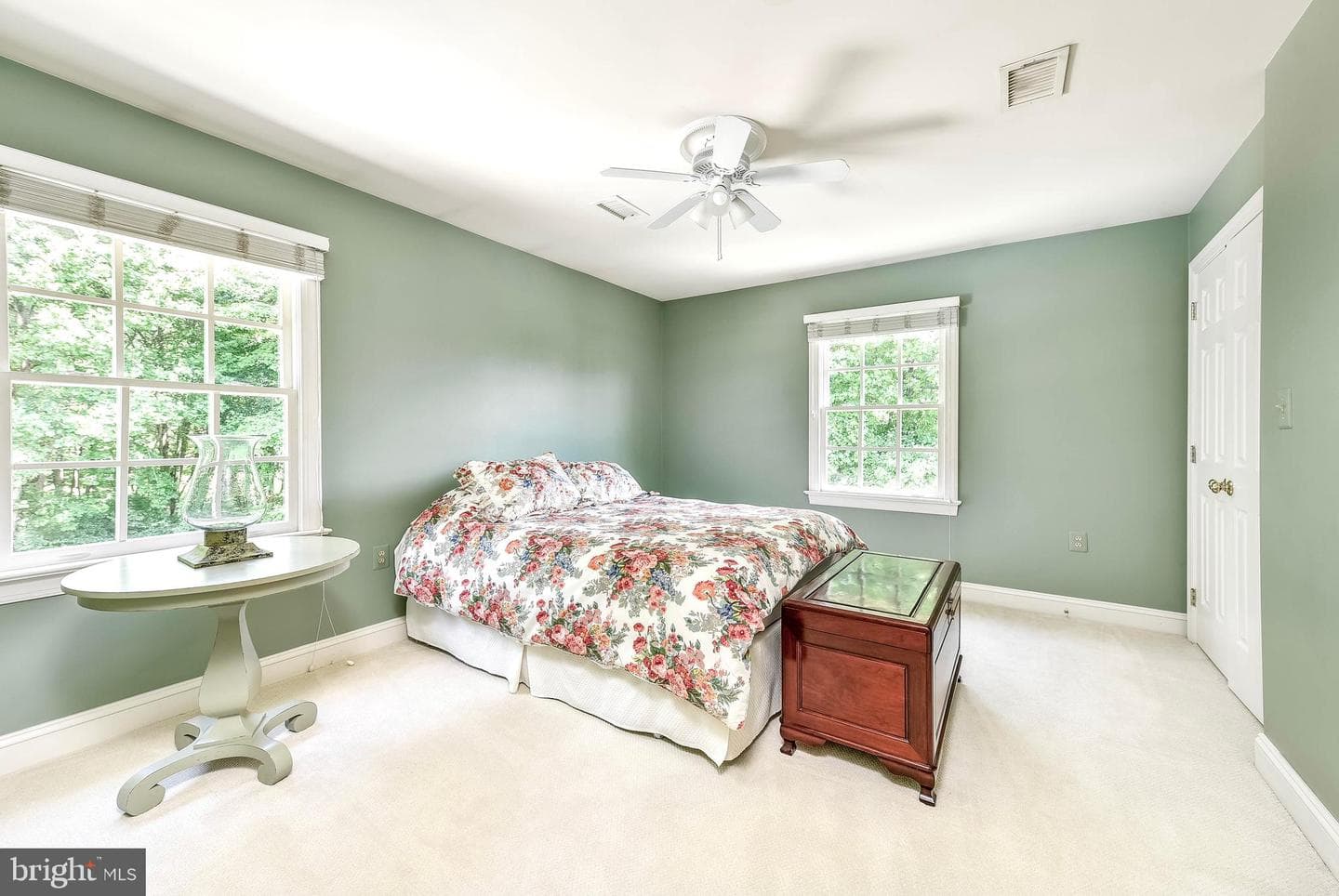 1404 Wynhurst Lane photo 47