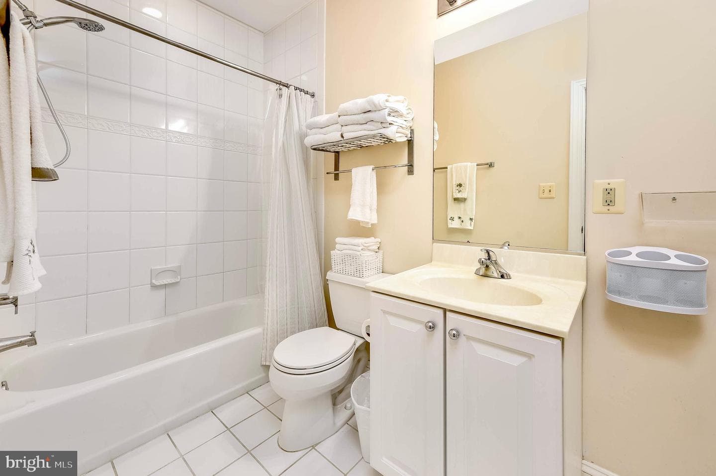 1404 Wynhurst Lane photo 52