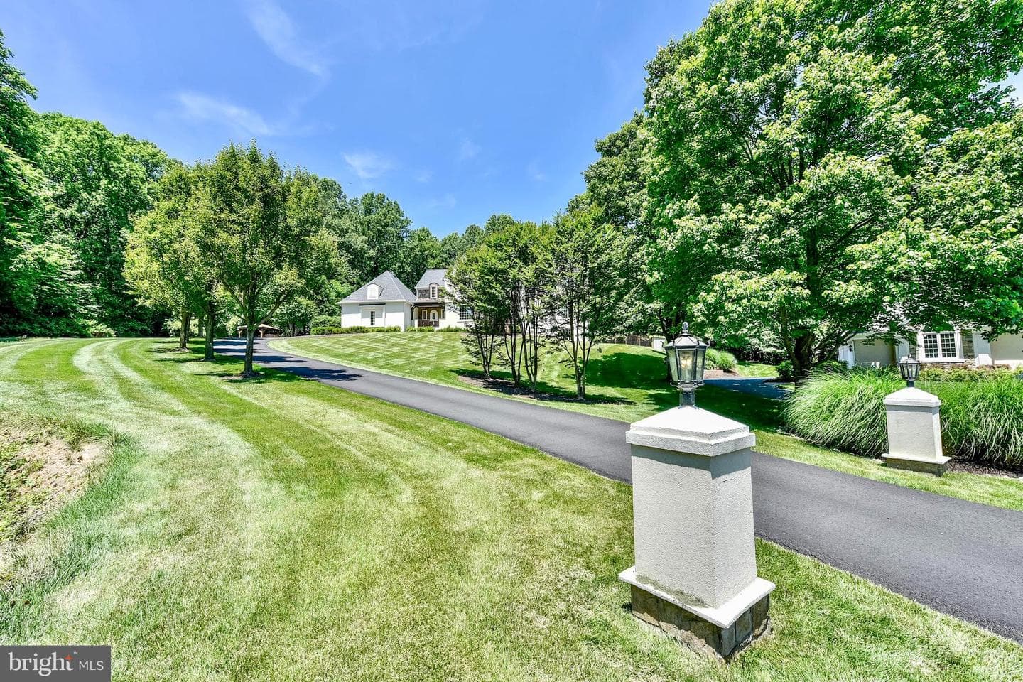 1404 Wynhurst Lane photo 7
