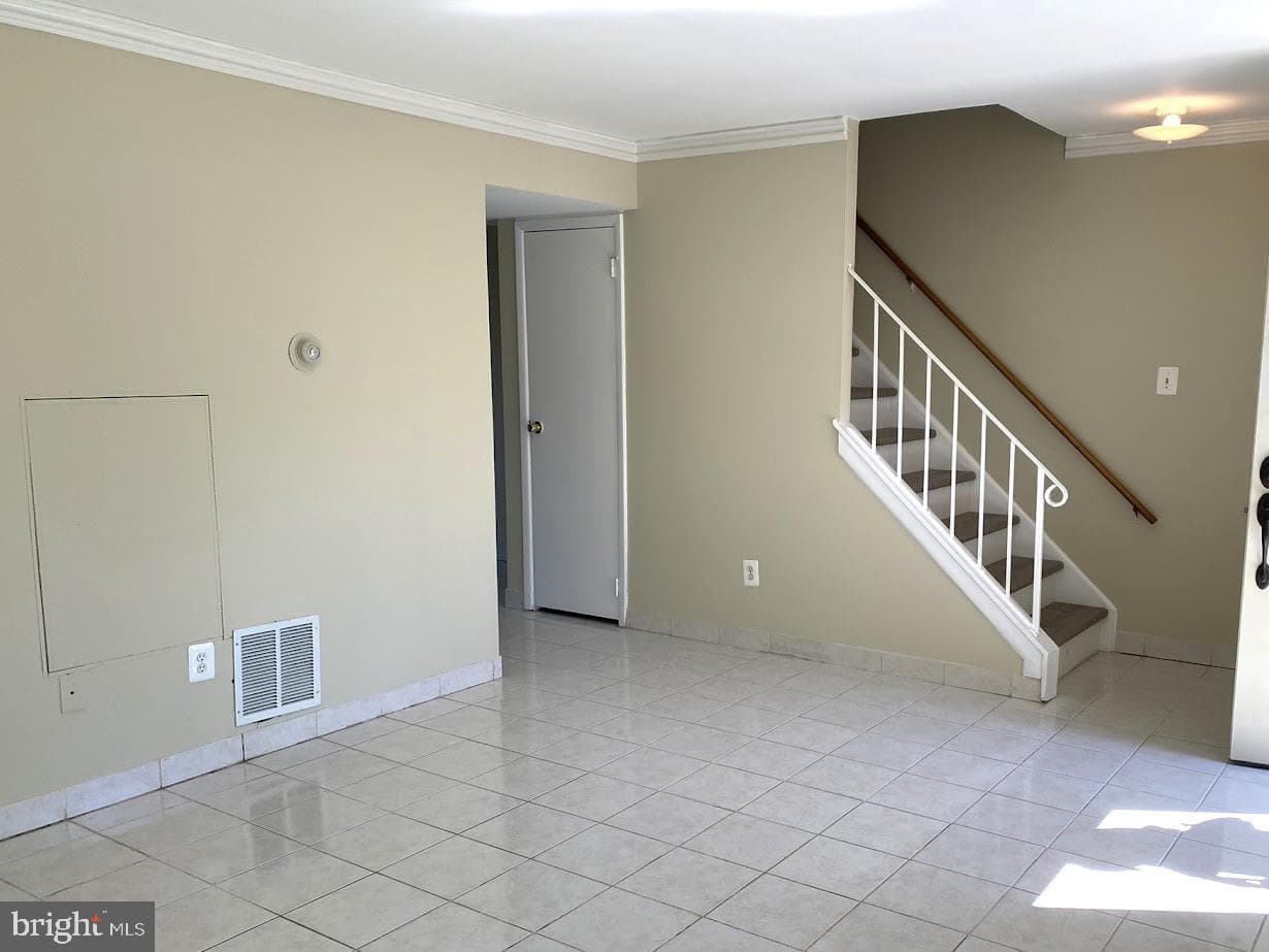 1121 Whitewater Place photo 5
