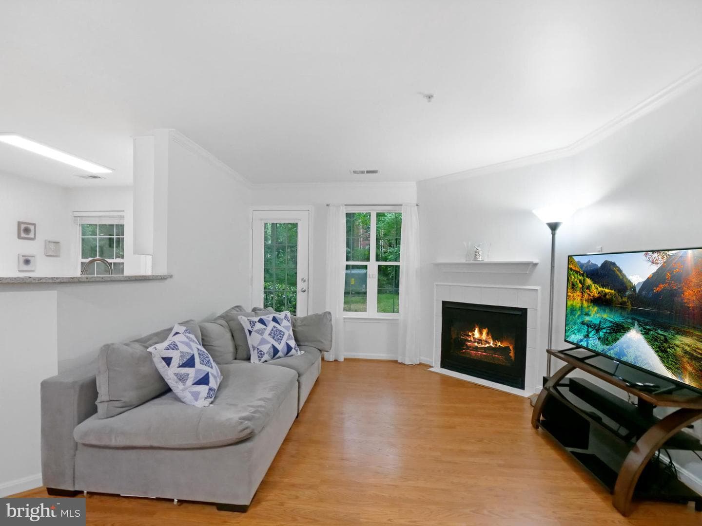 1307-H Windleaf Drive #192 photo 4