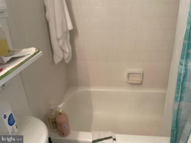 2852 Dover Lane #202 photo 12