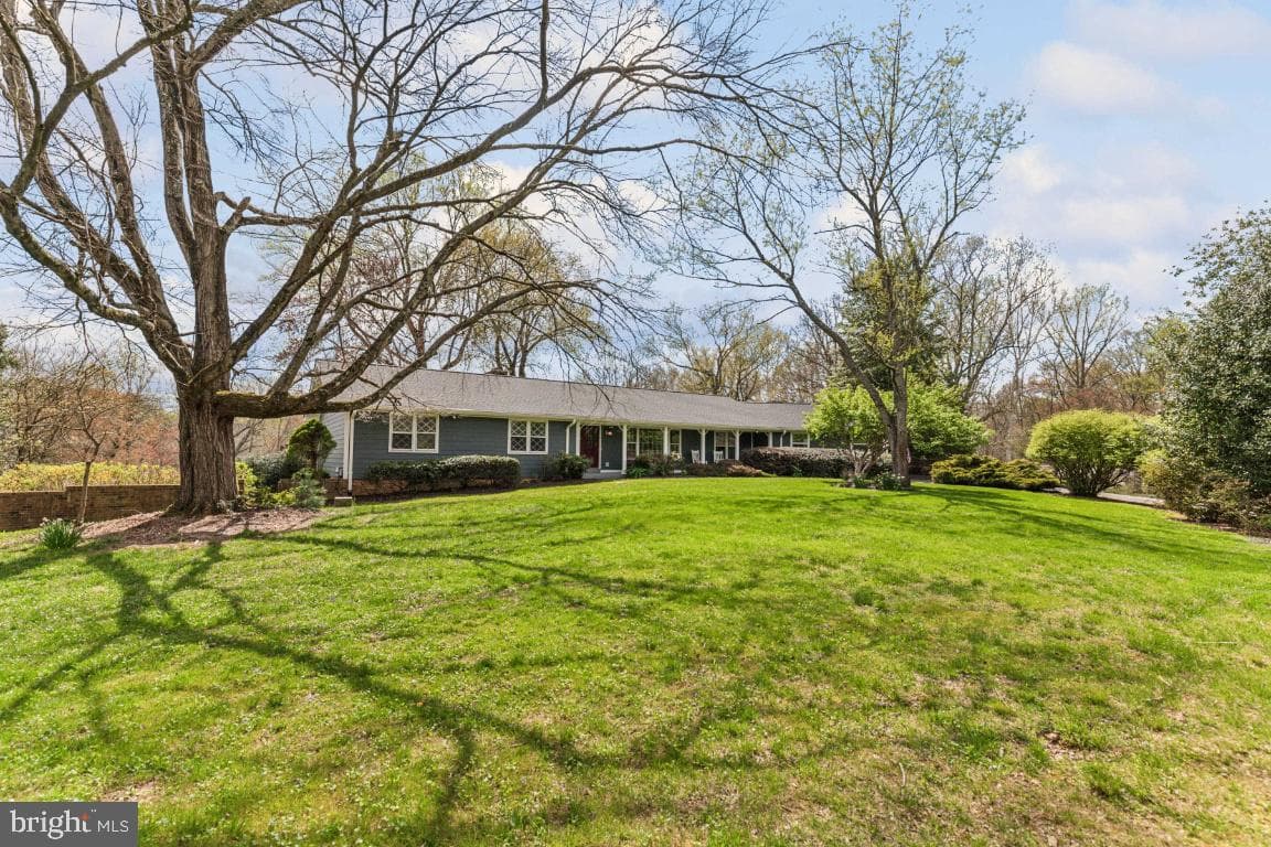 10505 Wickens Road photo 2