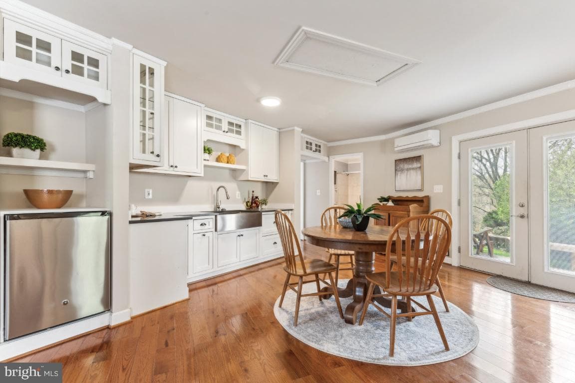 10505 Wickens Road photo 22