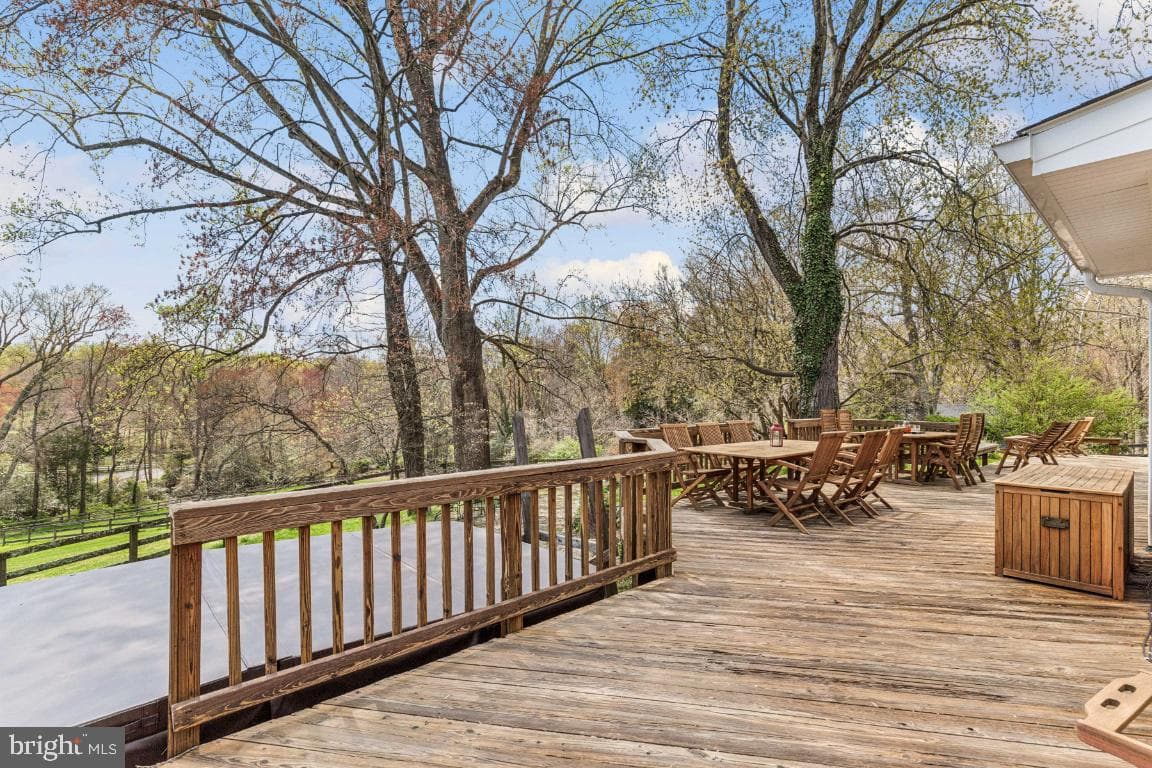 10505 Wickens Road photo 36