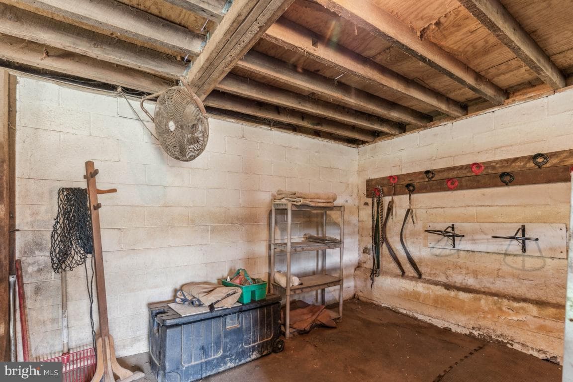 10505 Wickens Road photo 44