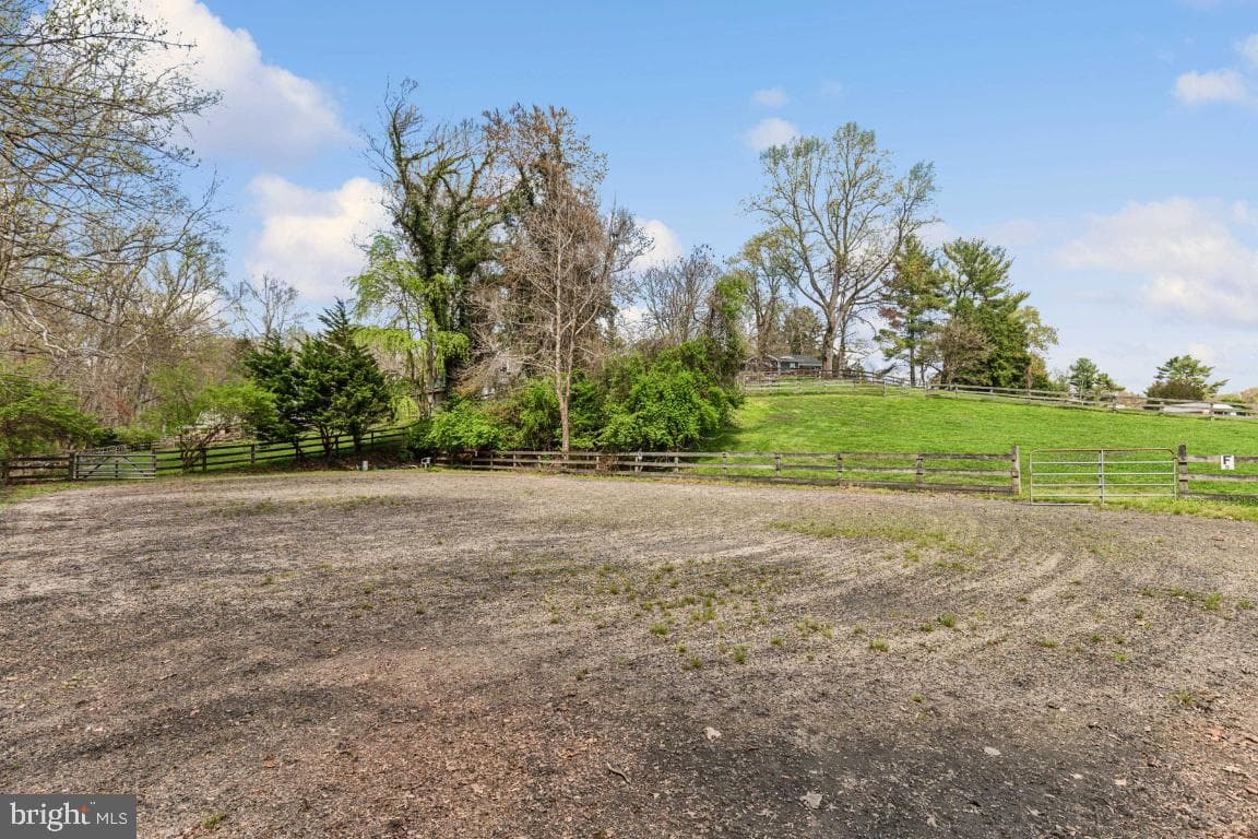 10505 Wickens Road photo 50