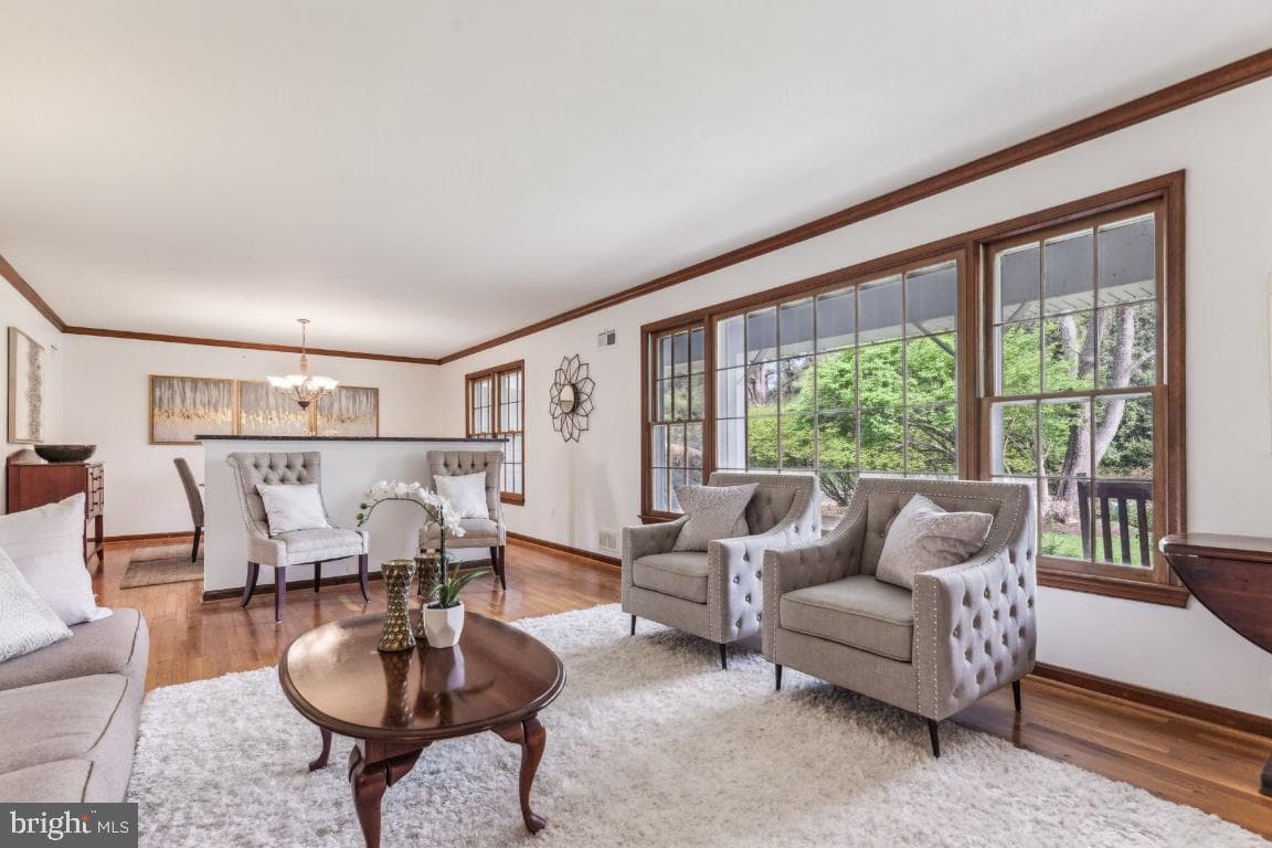 10505 Wickens Road photo 6