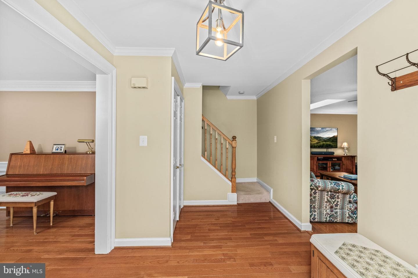 9757 Turnbuckle Drive photo 5