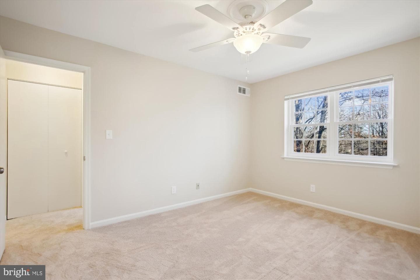 5831 Cove Landing Road #303 photo 18