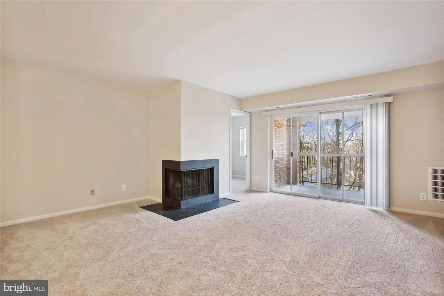 5831 Cove Landing Road #303 photo 3