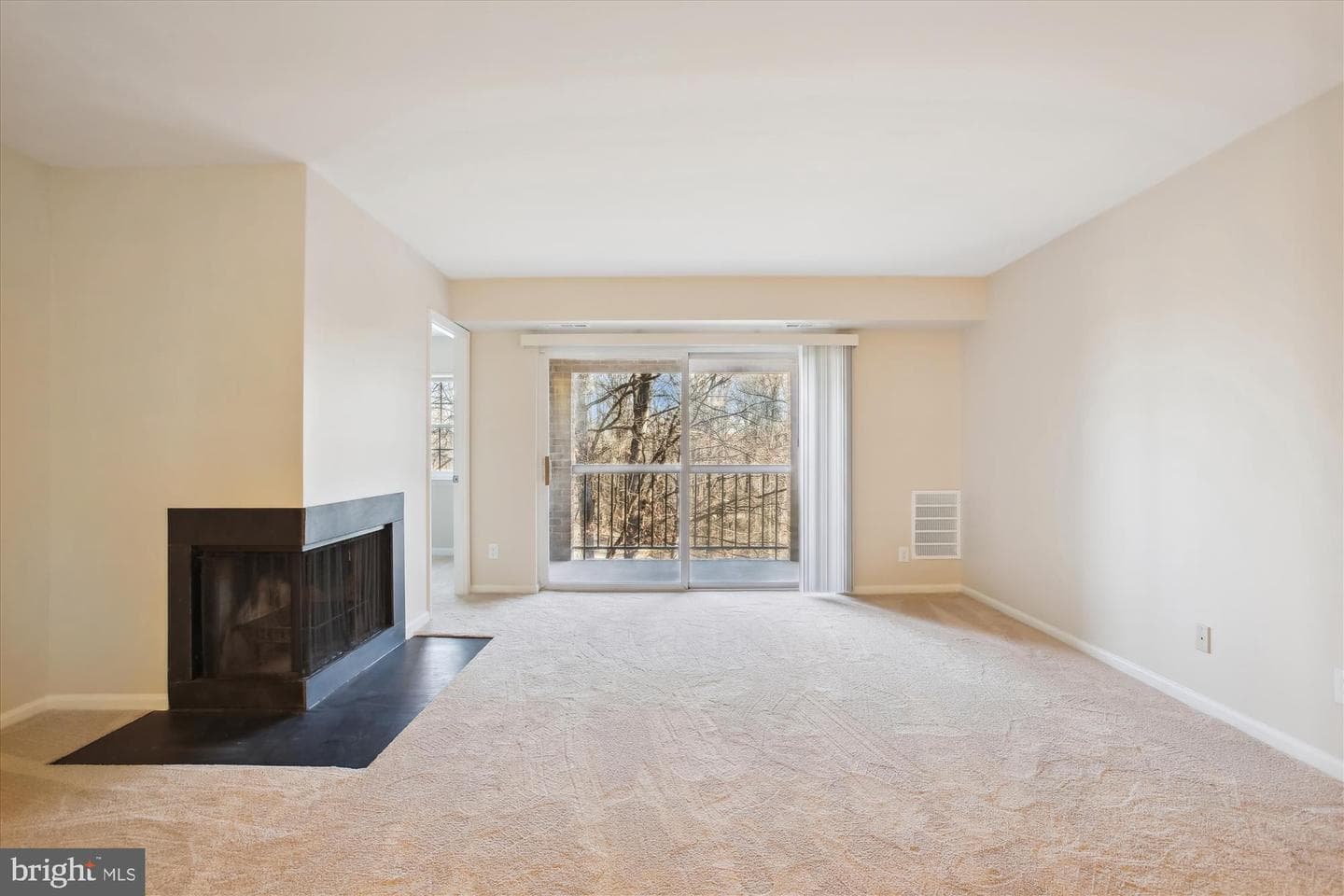 5831 Cove Landing Road #303 photo 8