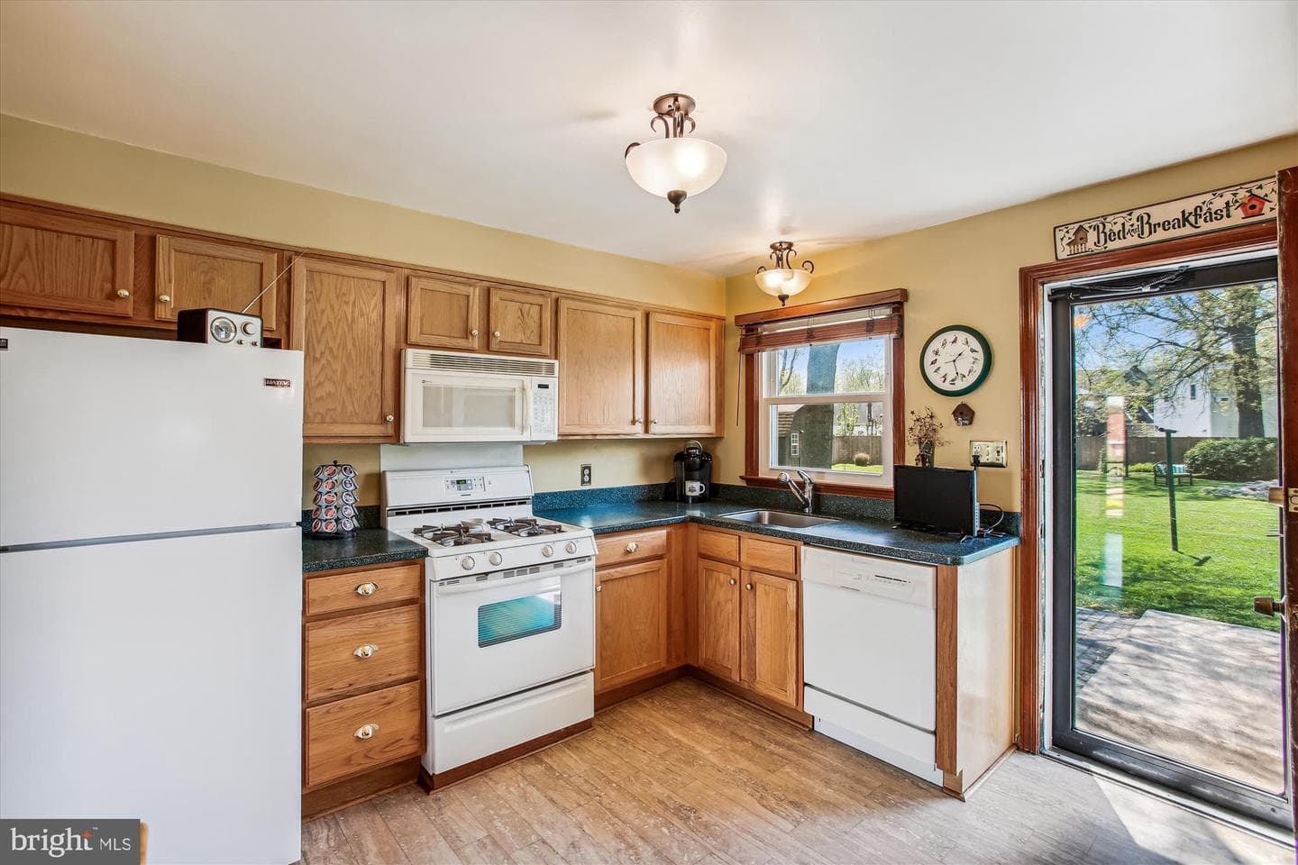 6714 Lenclair Street photo 12