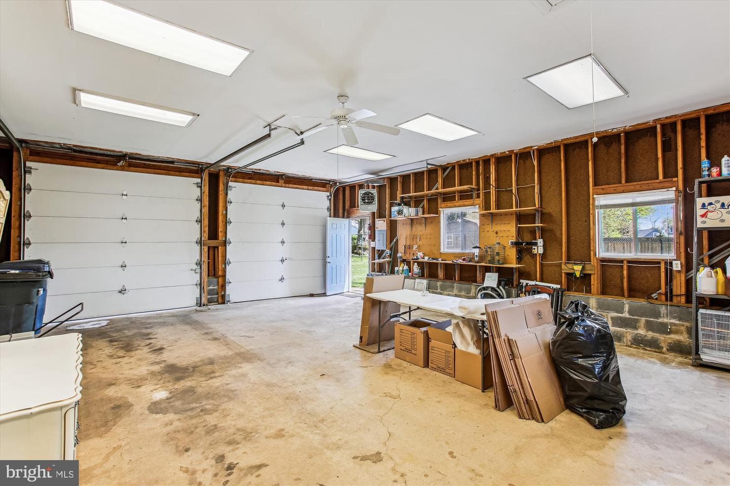 6714 Lenclair Street photo 30