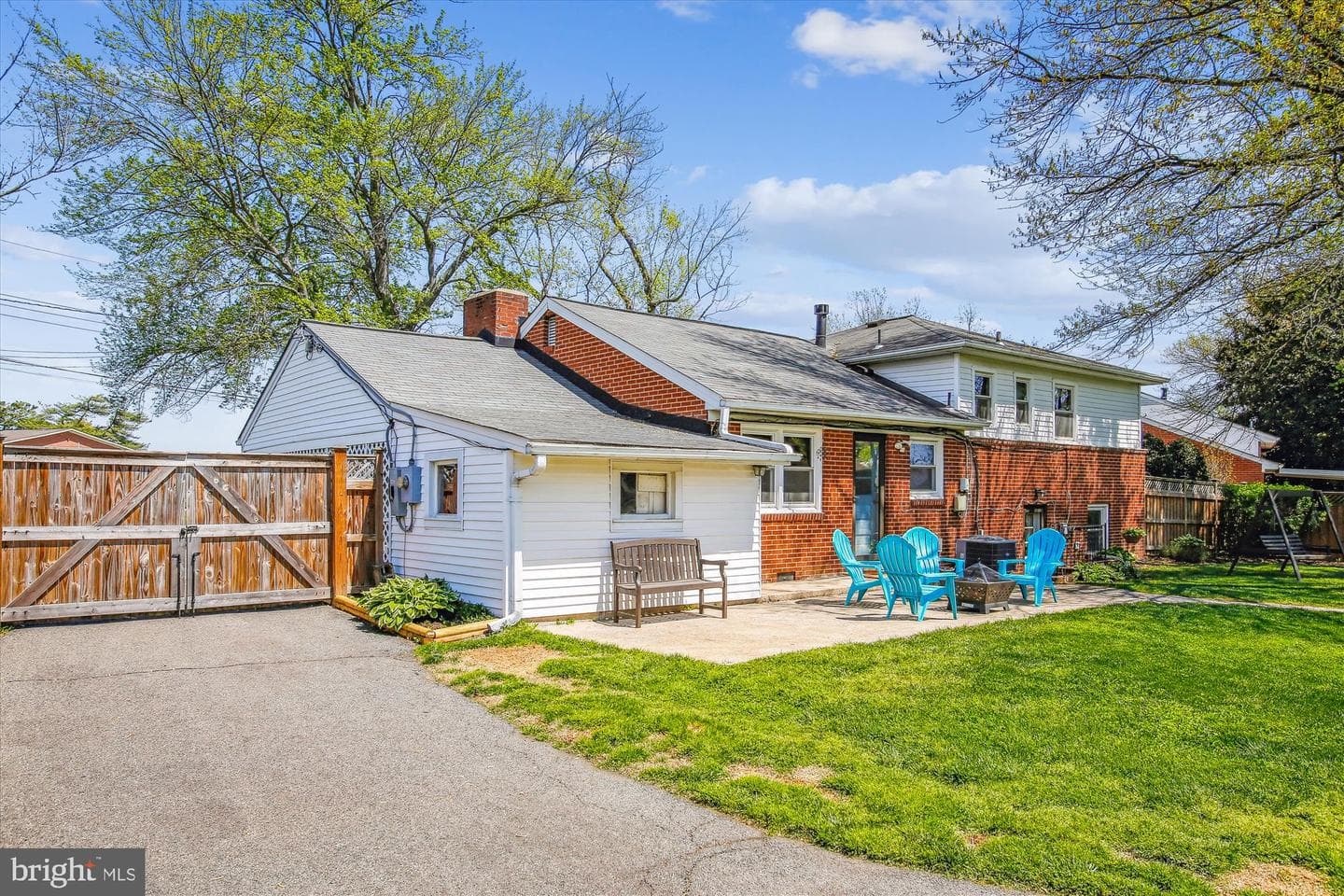 6714 Lenclair Street photo 4