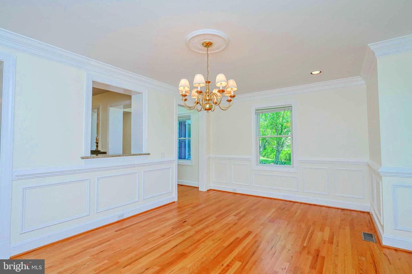 644 Walker Road photo 16