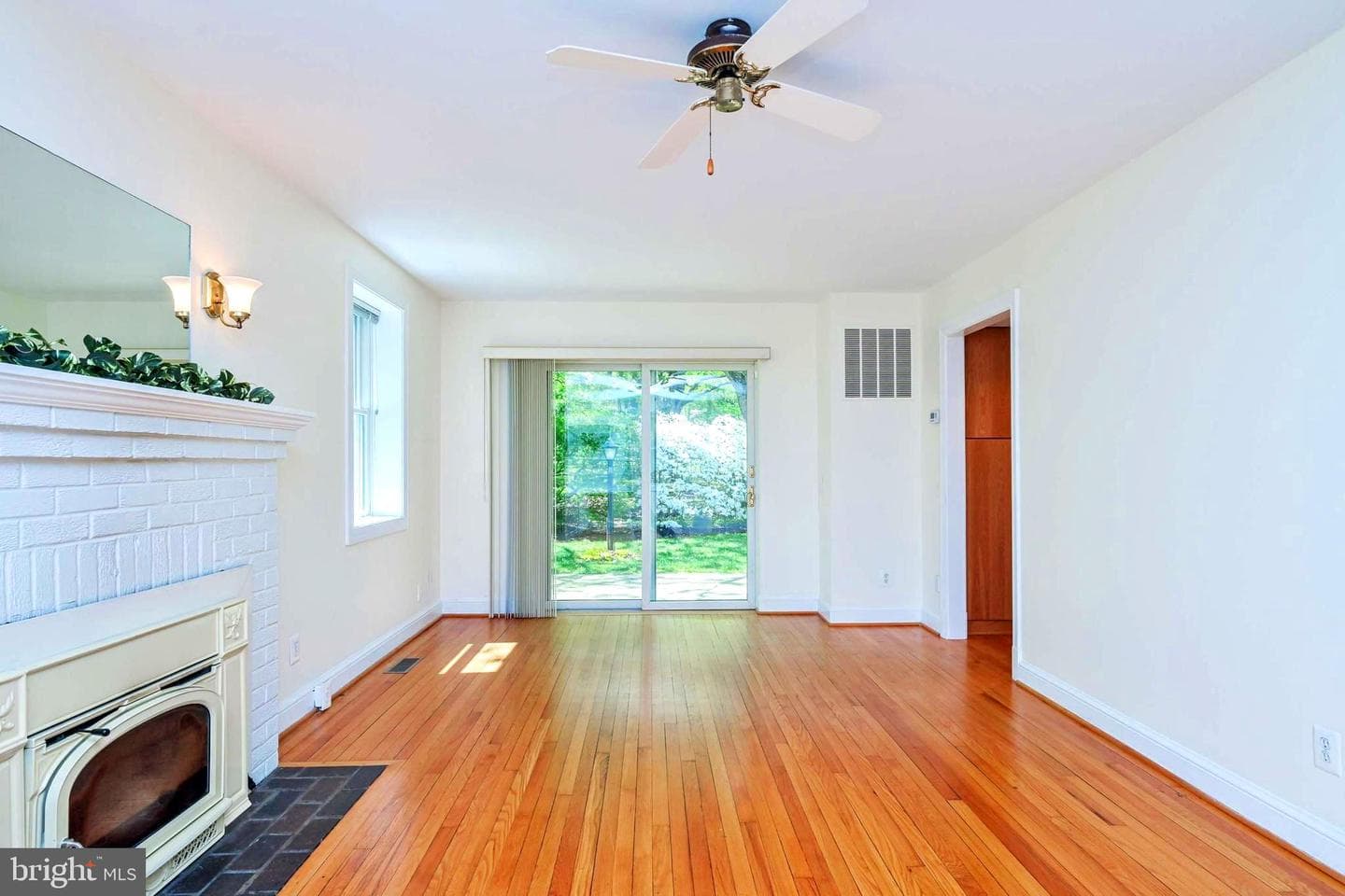 644 Walker Road photo 30