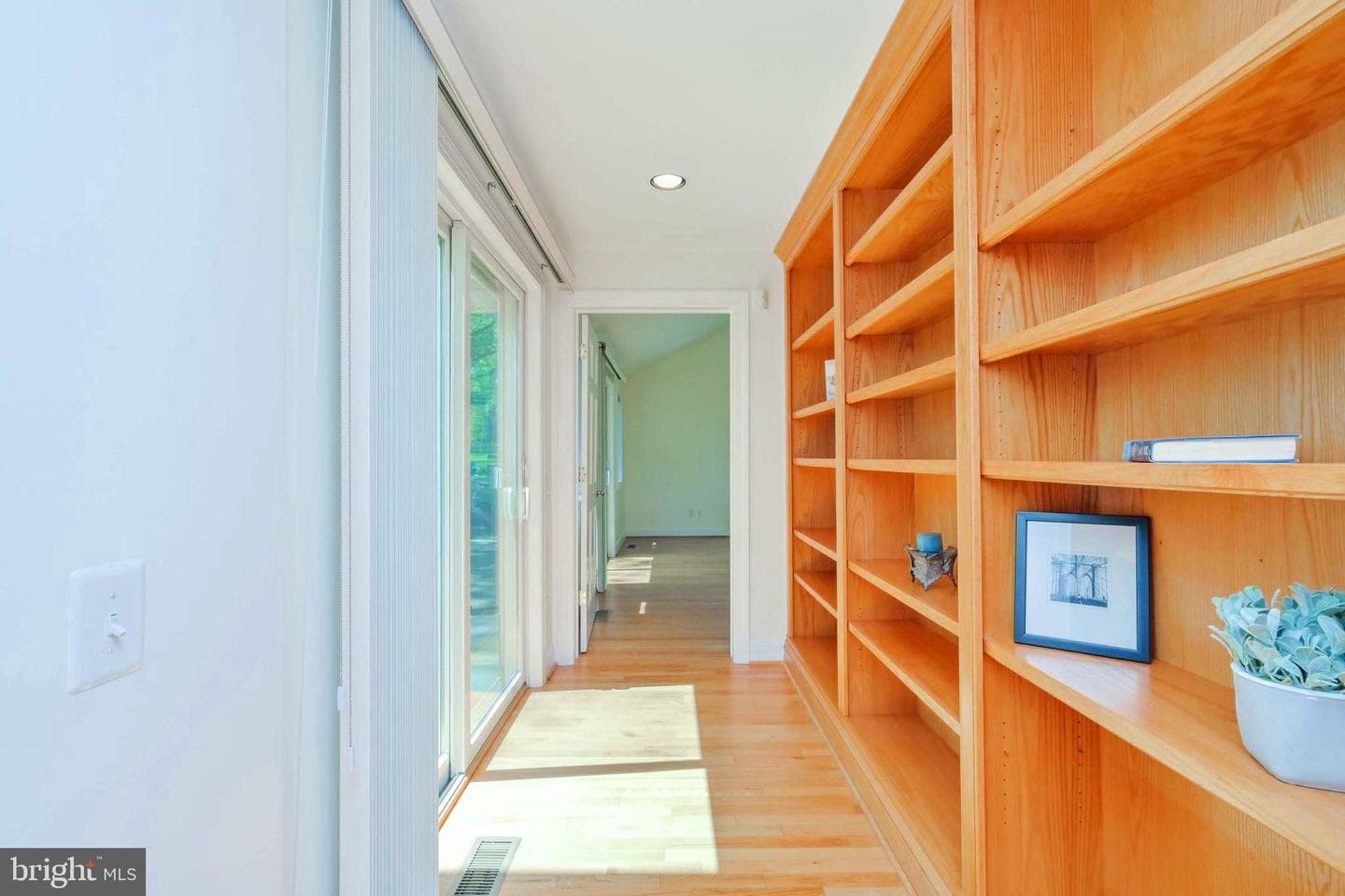 644 Walker Road photo 32