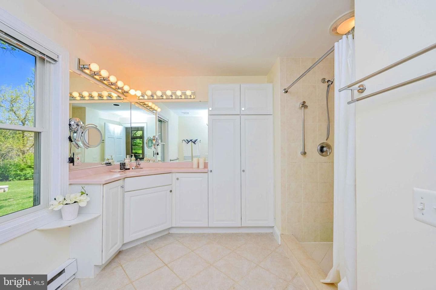 644 Walker Road photo 37