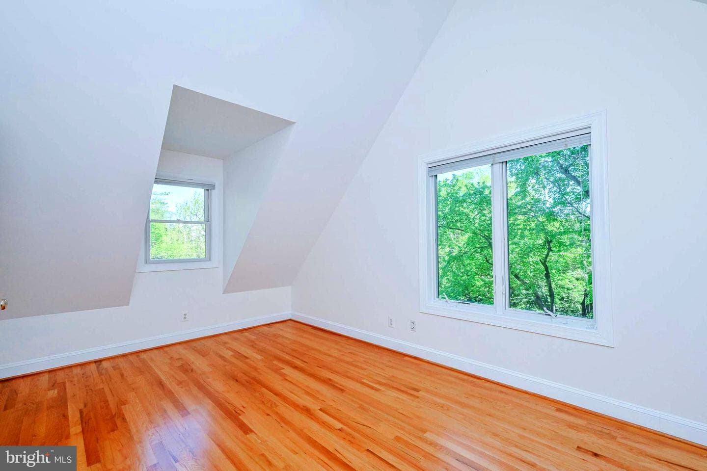 644 Walker Road photo 47