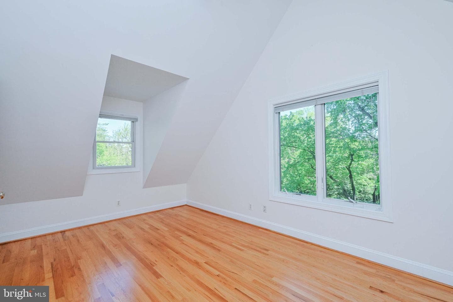 644 Walker Road photo 48