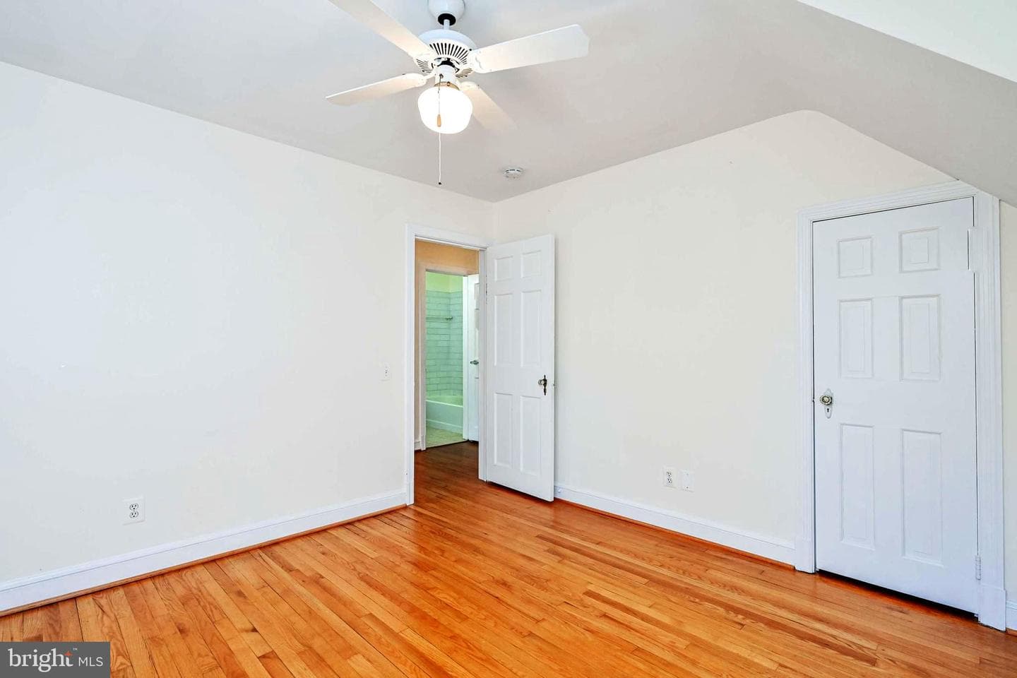 644 Walker Road photo 57