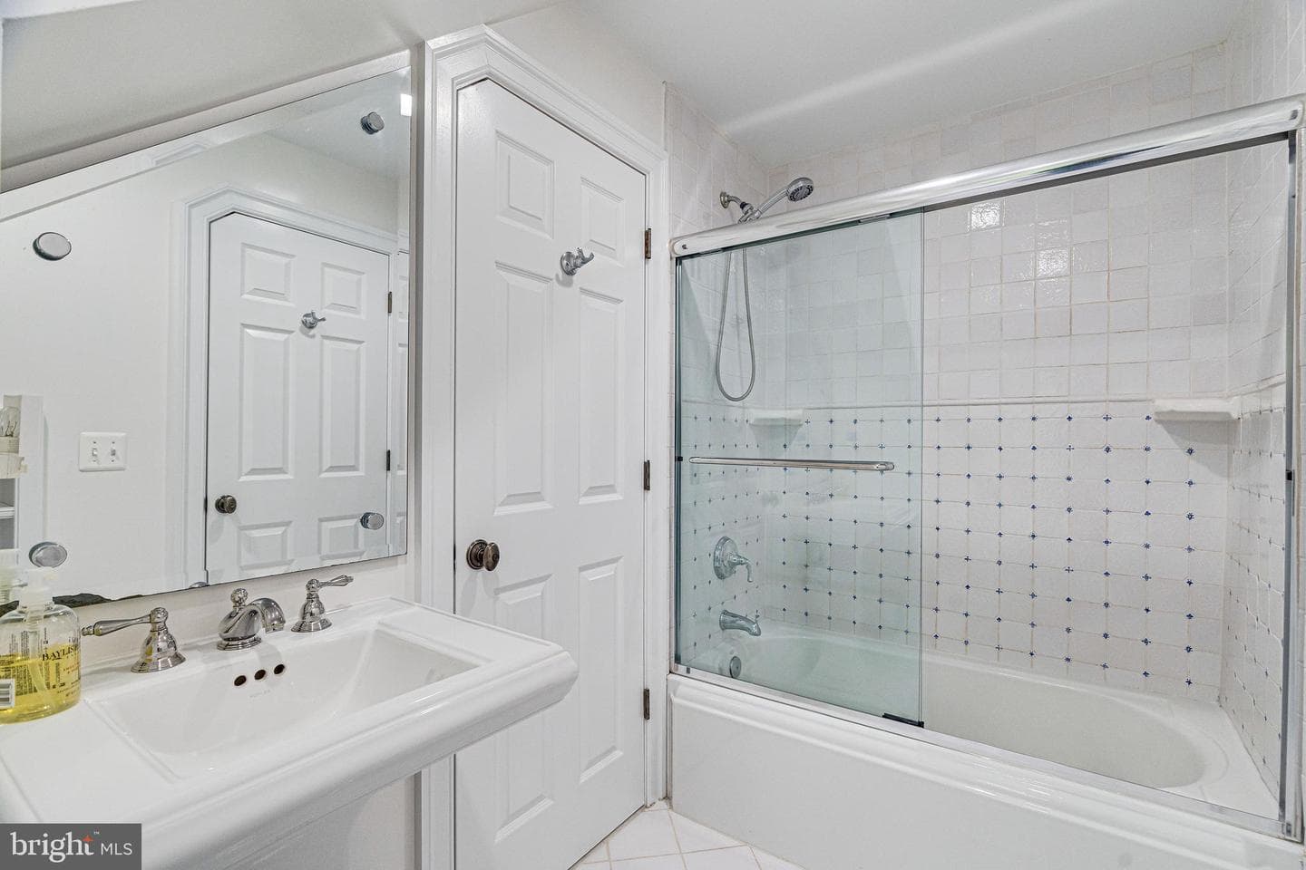 2804 Chariton Street photo 56