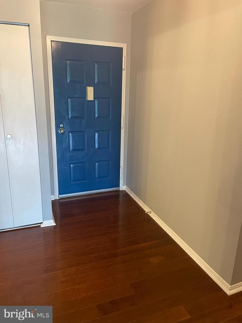 8370 Greensboro Drive #502 photo 3