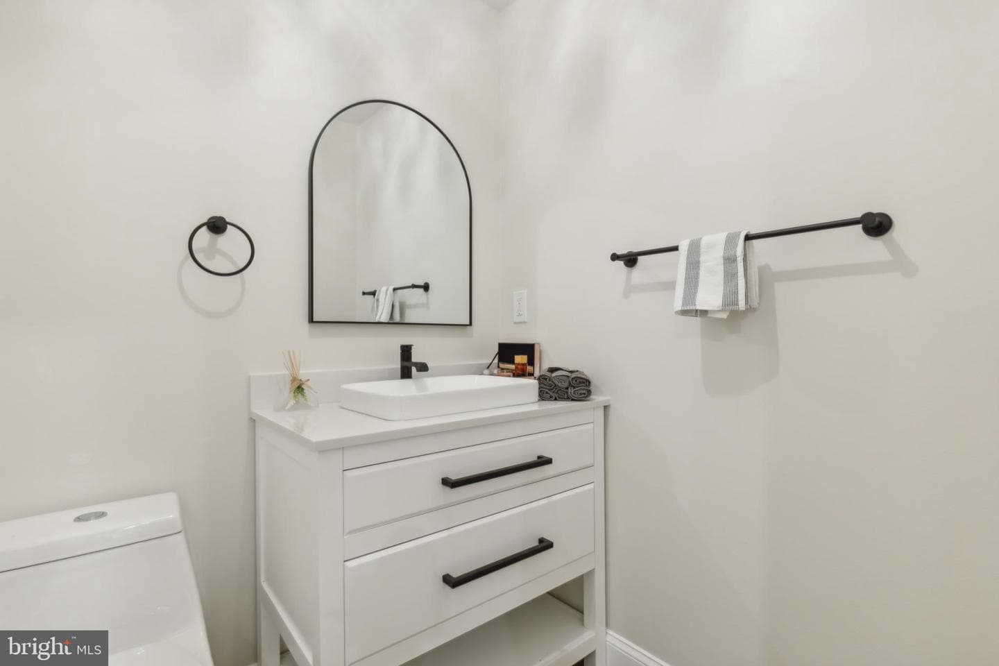2600 Mountain Laurel Place photo 18
