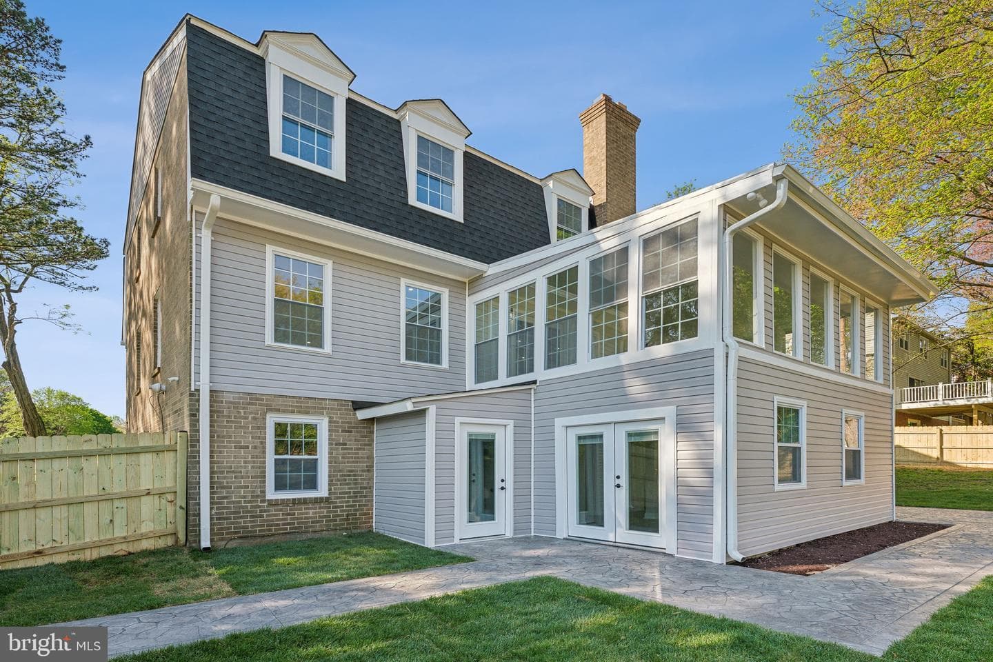 2600 Mountain Laurel Place photo 3