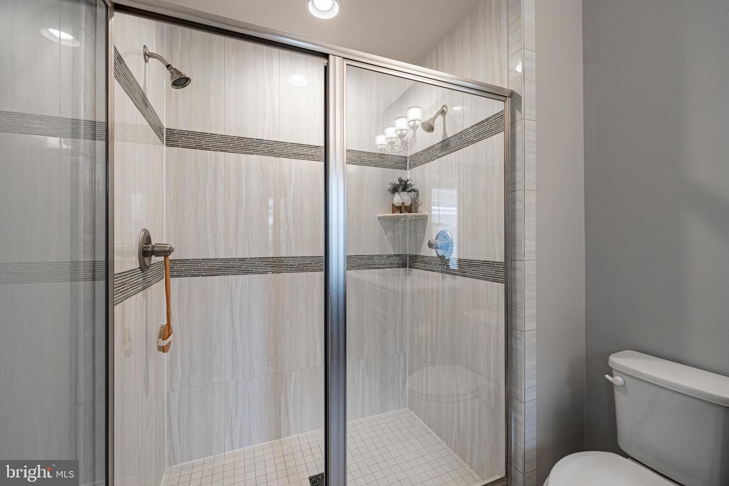 13719 Neil Armstrong Avenue photo 30