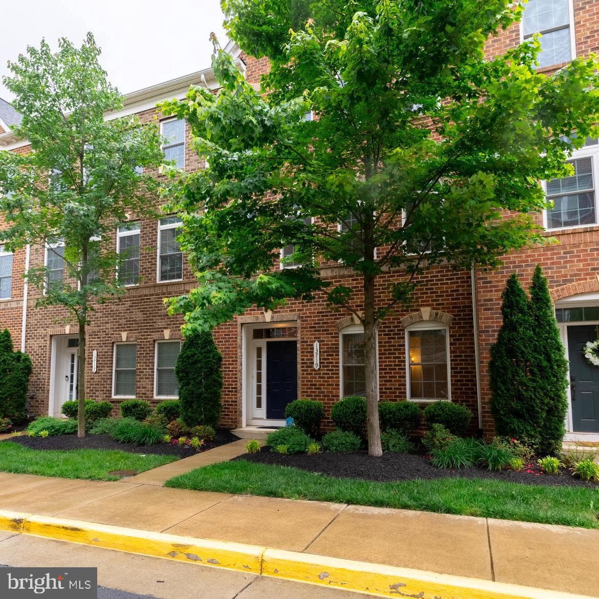 13719 Neil Armstrong Avenue photo 39