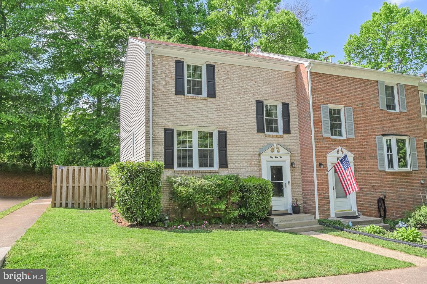 5310 Danbury Forest Drive photo 1