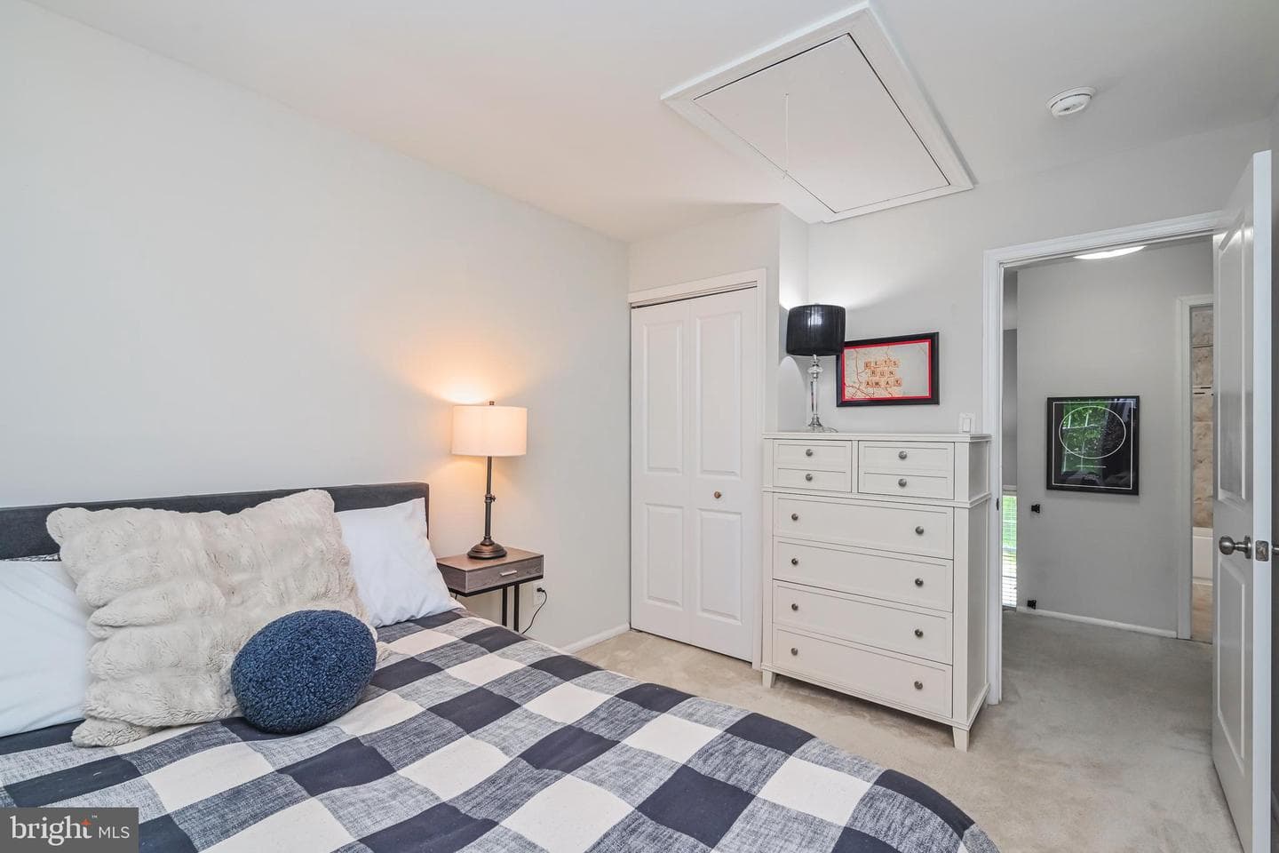 5310 Danbury Forest Drive photo 23