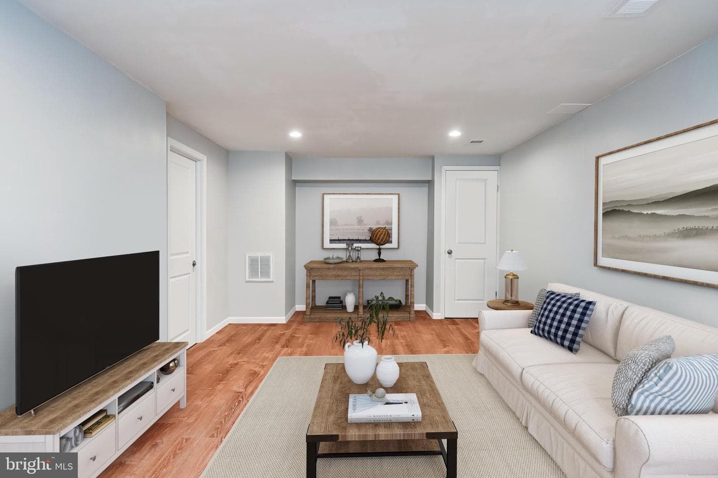5310 Danbury Forest Drive photo 25