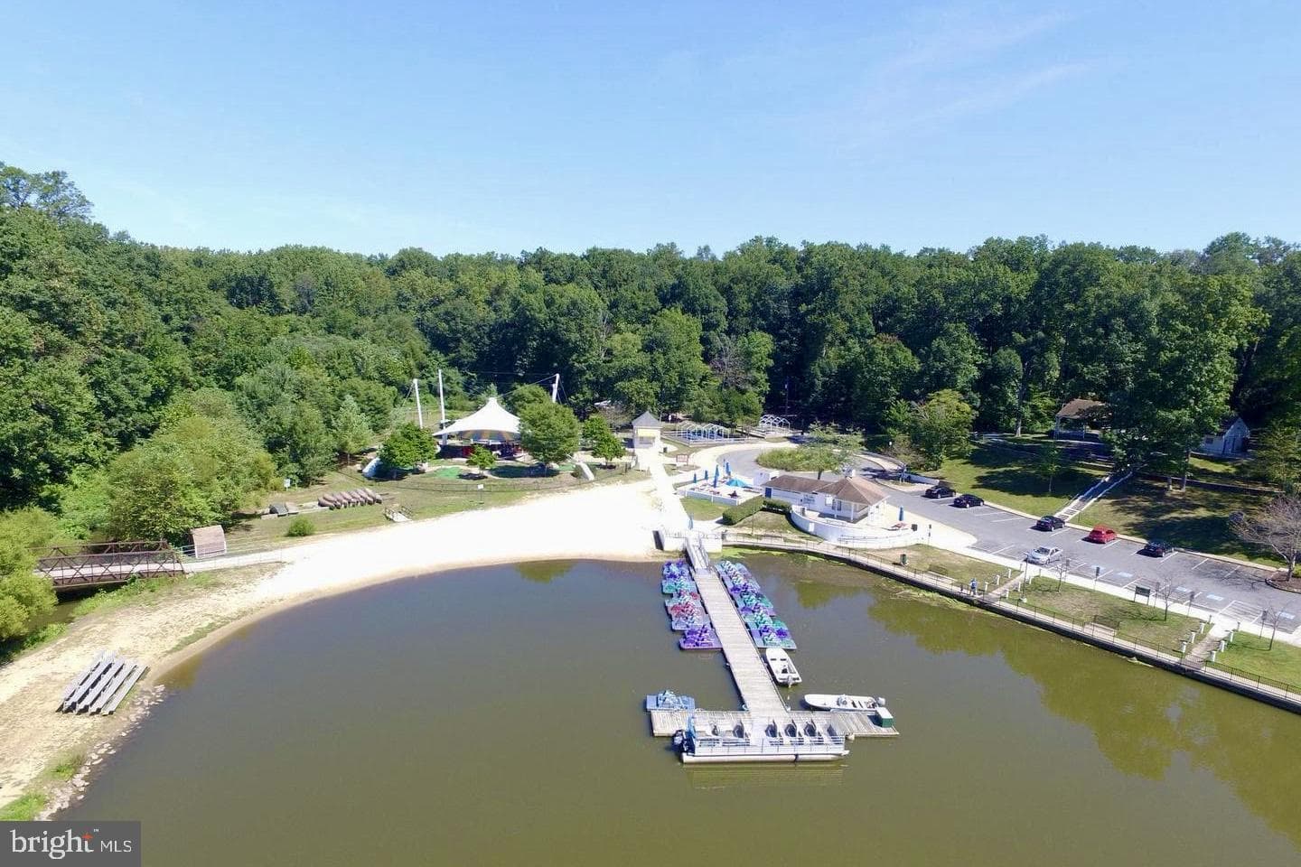 5310 Danbury Forest Drive photo 40