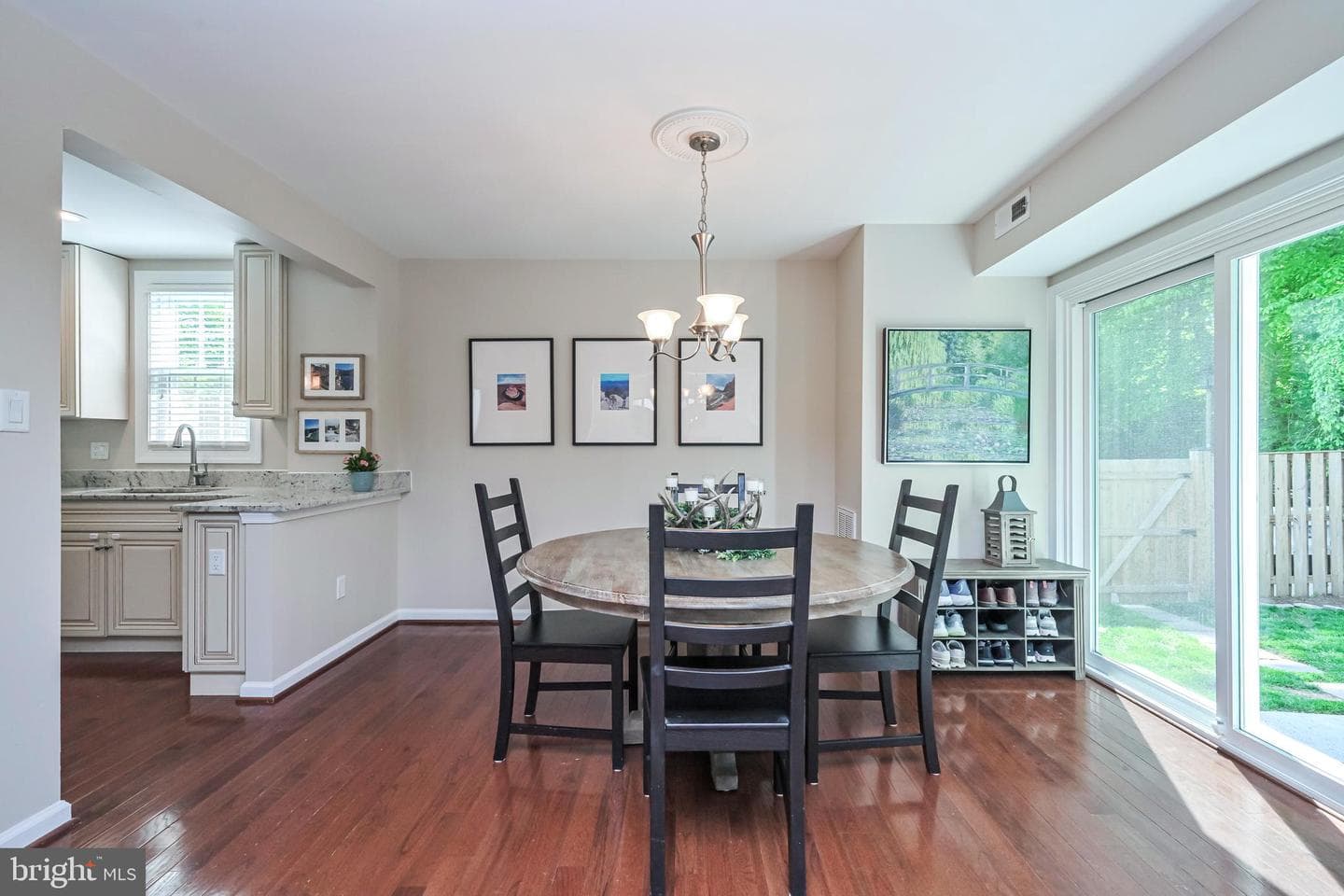 5310 Danbury Forest Drive photo 9