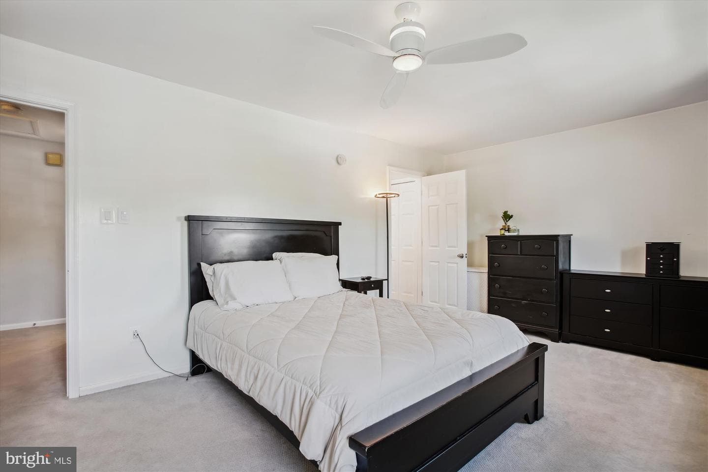 7456 Covent Wood Court photo 15