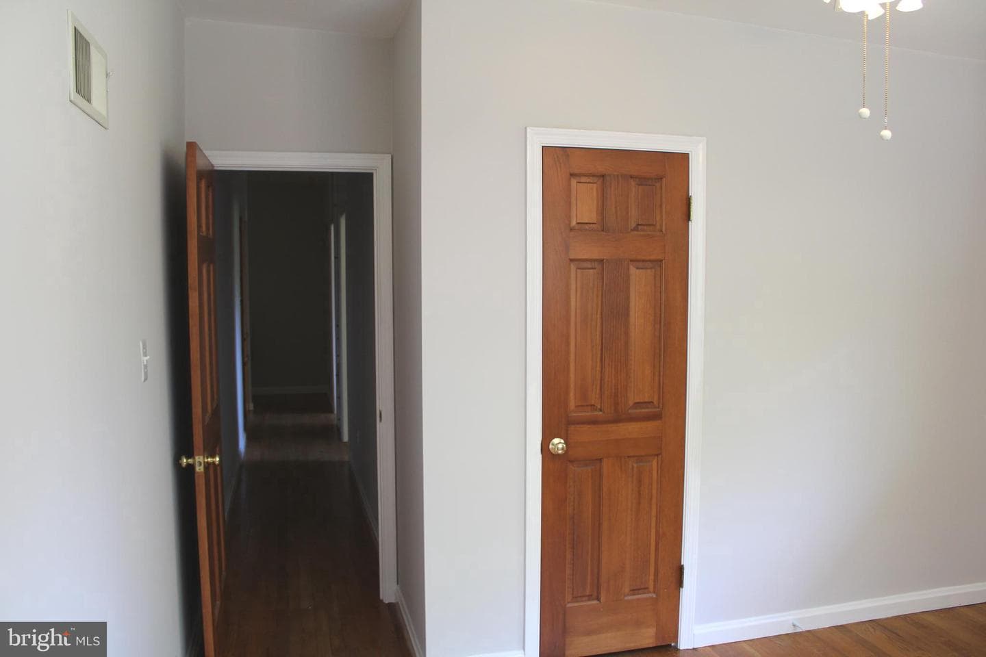 4930 Lincoln Avenue photo 36
