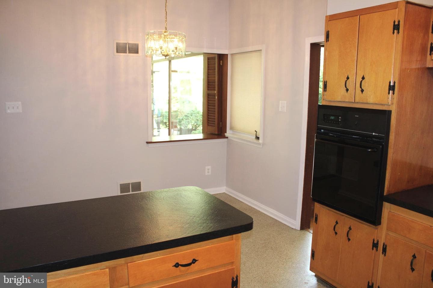 4930 Lincoln Avenue photo 41