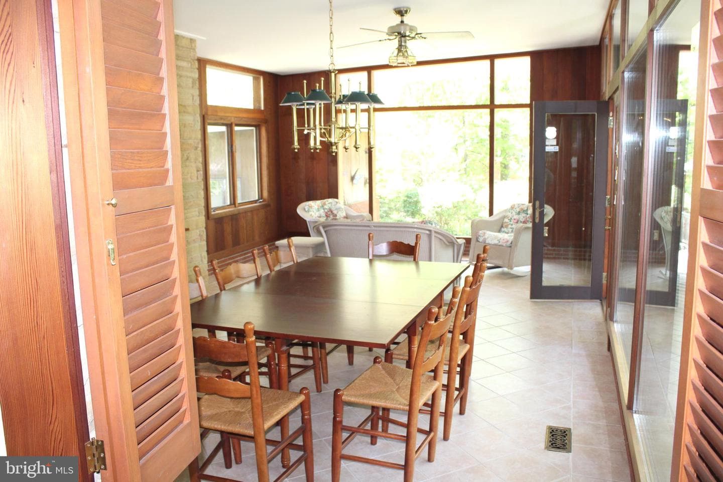 4930 Lincoln Avenue photo 42