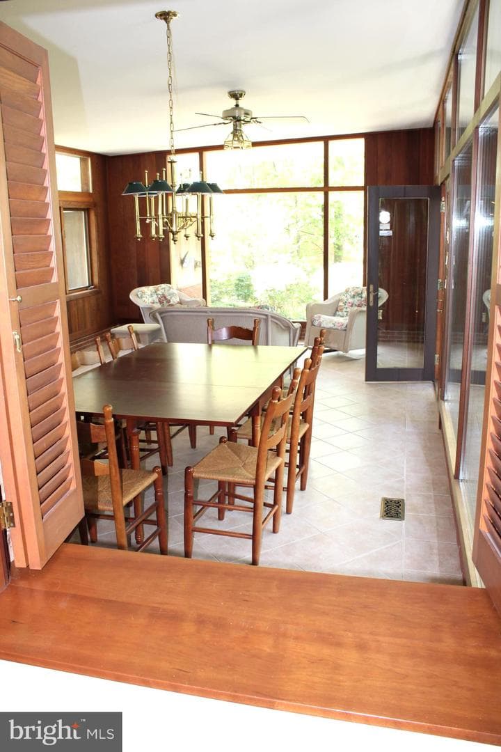 4930 Lincoln Avenue photo 43