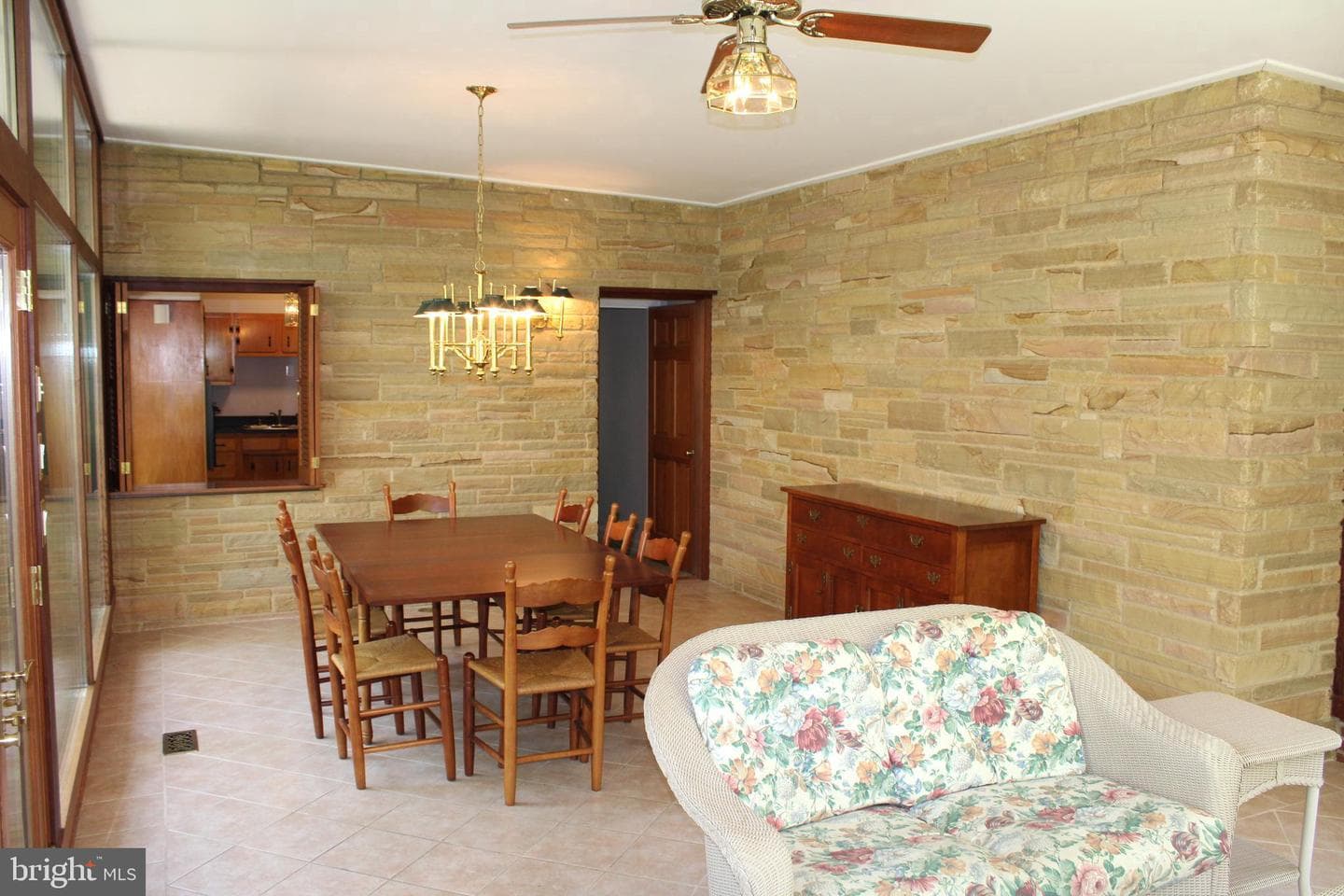 4930 Lincoln Avenue photo 48