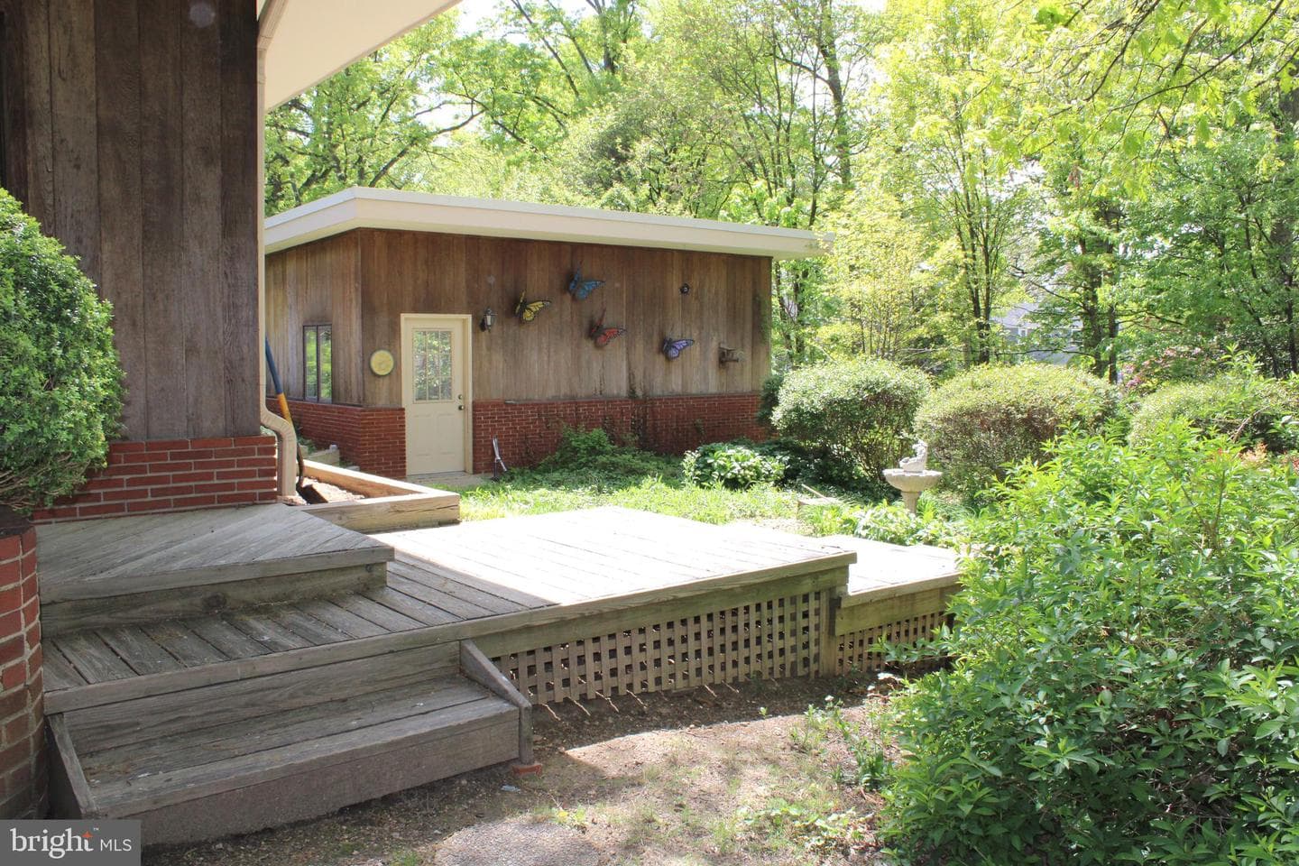 4930 Lincoln Avenue photo 56