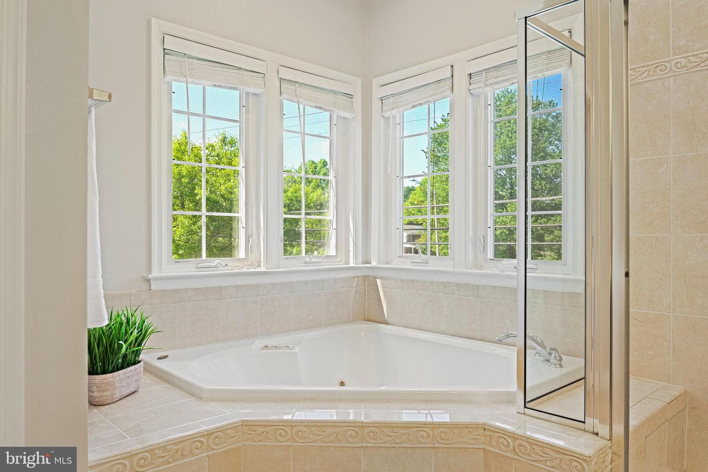 4220 Alex Court photo 30