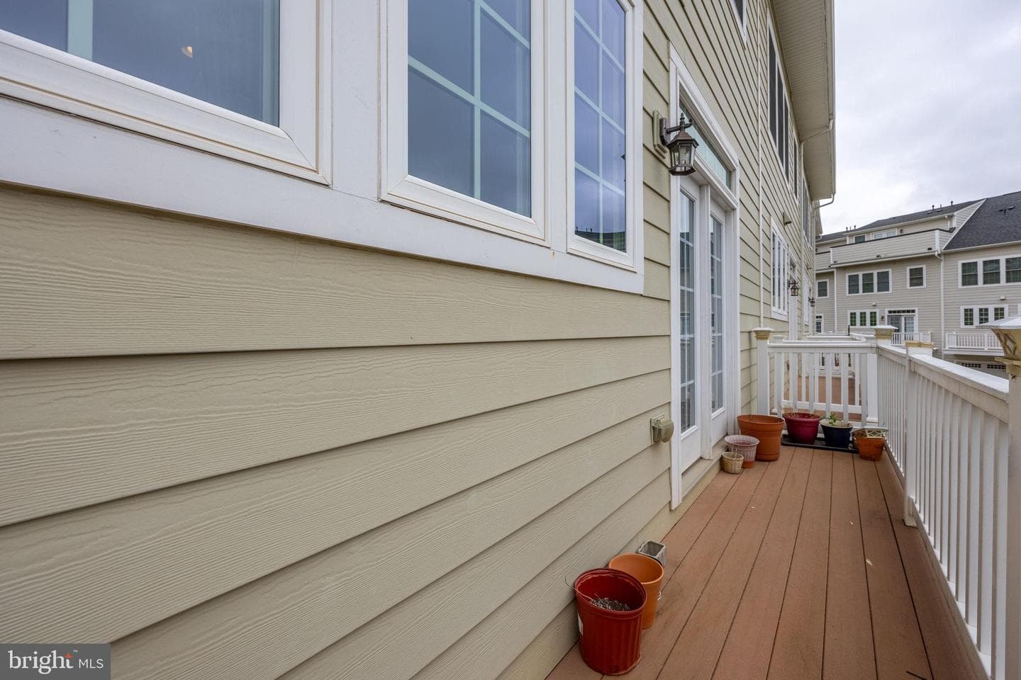 13709 Neil Armstrong Avenue photo 34